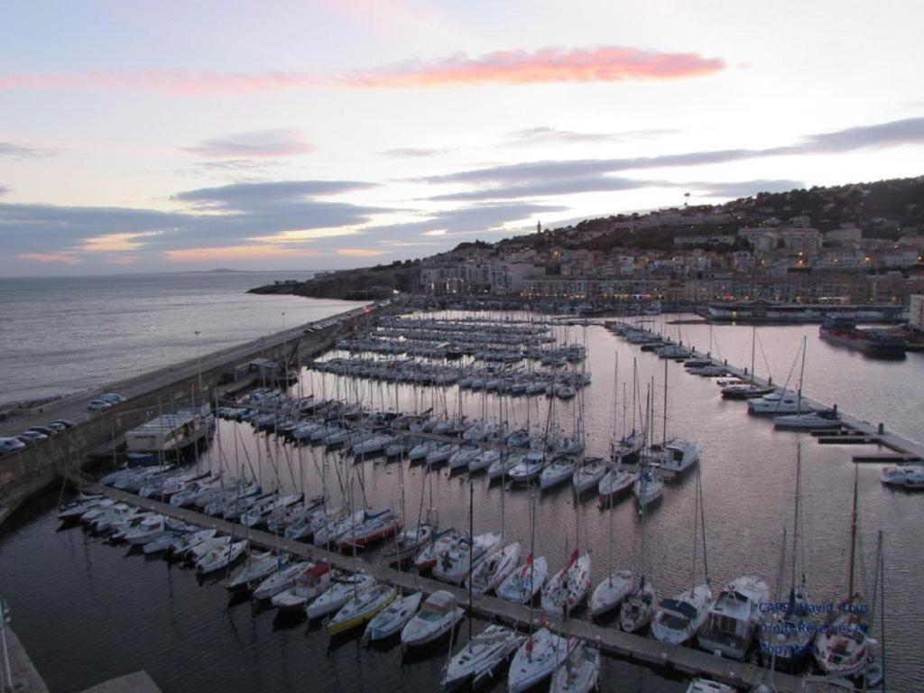 L'Etoile De Mer Sète Buitenkant foto